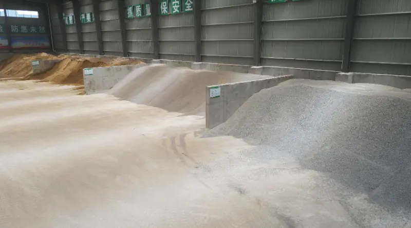 Herstellungsprozess von Hohlblocksteinen: Wie werden Hohlblocksteine ​​aus Beton hergestellt?